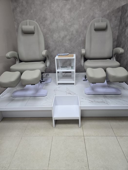 Sprzedam podest do pedicure
