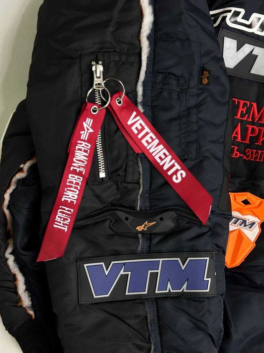 Vetements Black Navy Alpha Industries Racing Bomber бомбер куртка S M