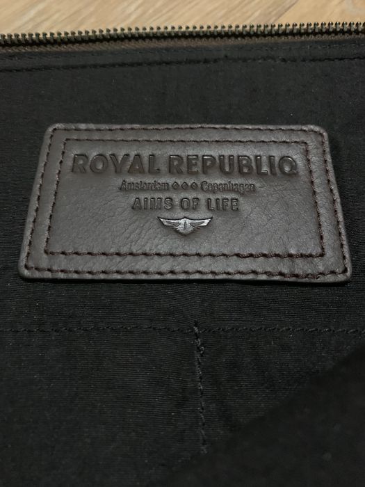 Папка для ноутбука ROYAL REPUBLIQ
