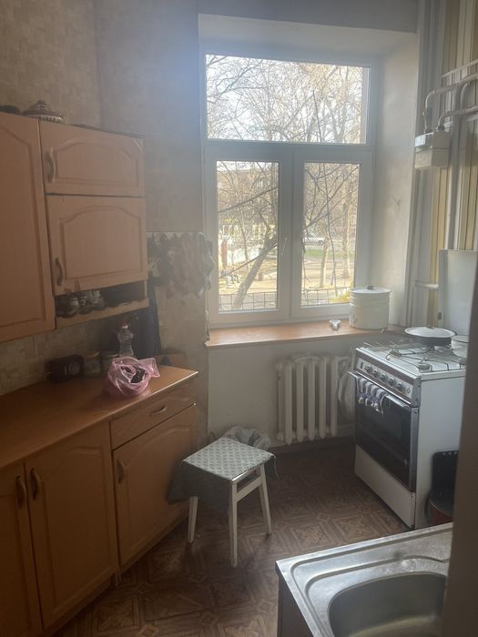 В продаже 2 комнаты + гараж. Ул. Фабричная.