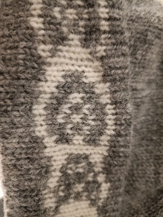 Wełniana czapka z rogami