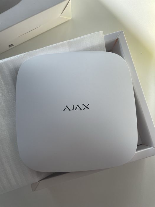 Сигналізація Ajax Hub White