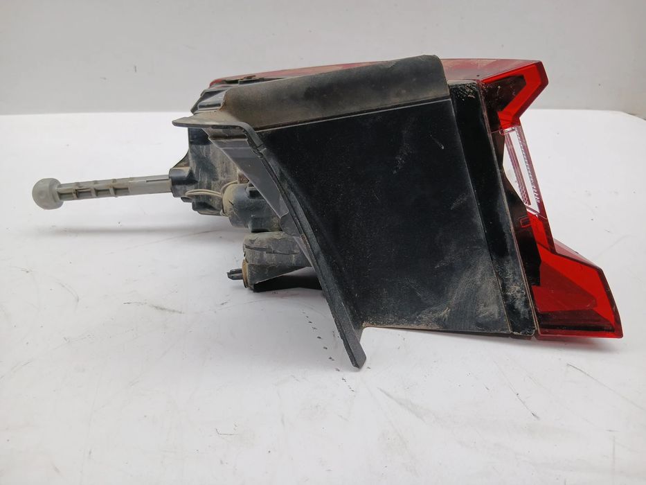 Farolim direito RENAULT Megane IV (B9A/M_)