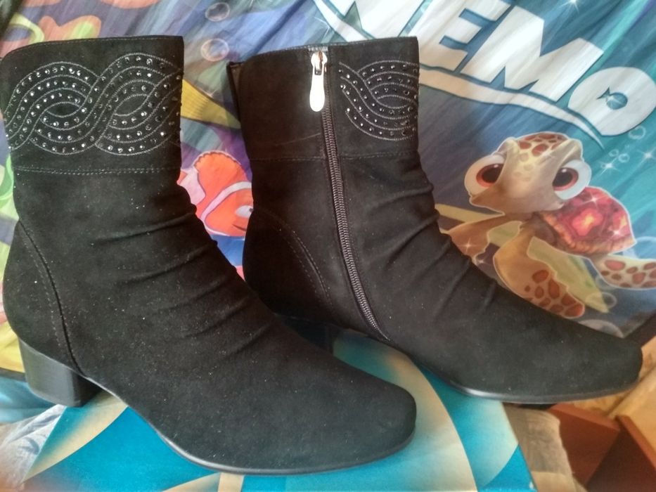 Женские ботинки деми