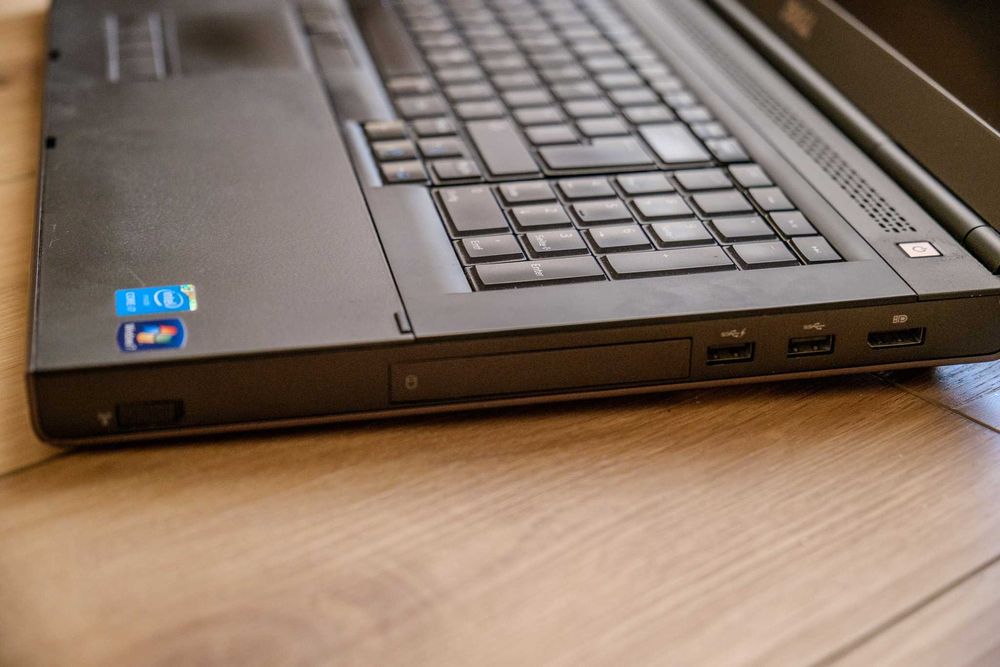 dell precision m6800 – Laptopy, cena na OLX.pl