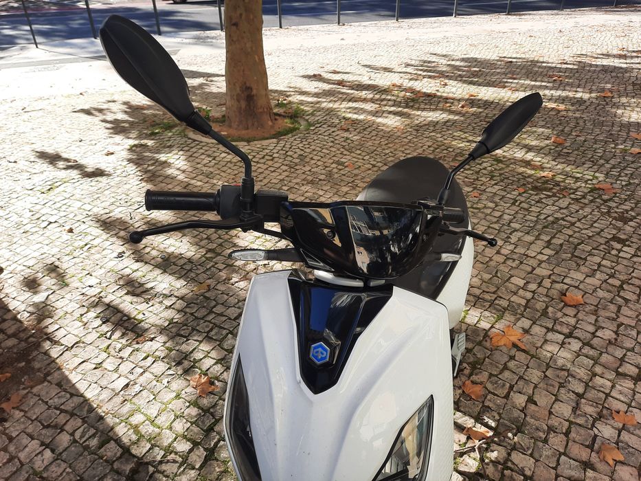 Piaggio One Active - 100% Elétrica - Branca
