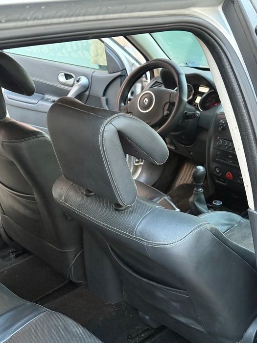 Renault Megane 2 ( Avariada )