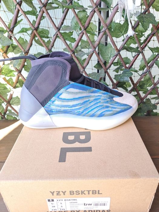 Adidas Yezzy BSK