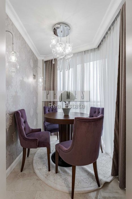 Продажа 2к квартиры 135м2, ЖК Заречный, пр-т Бажана Николая, 1А