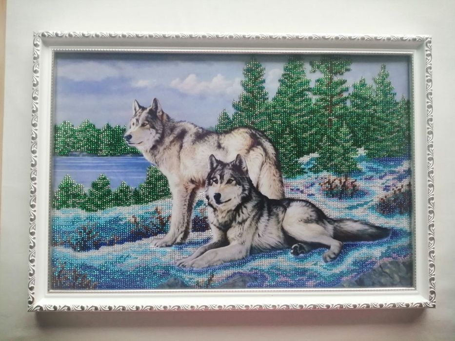 Готові картини вишиті бісером, в рамках під склом