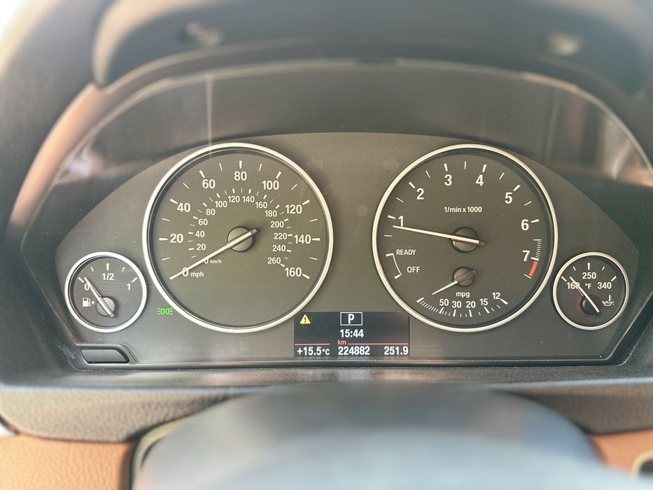 BMW F30 328i Luxury Line