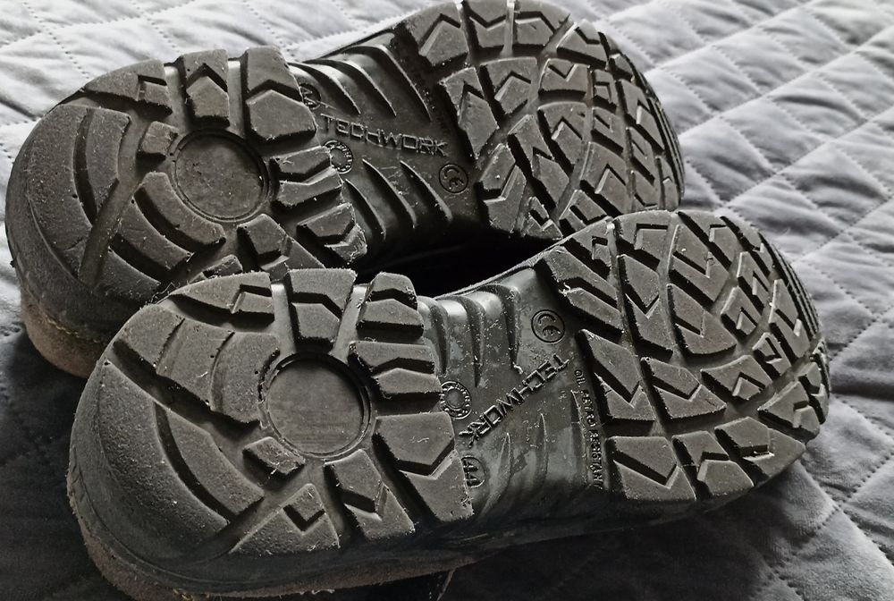 Odzież robocza - Buty robocze 43 - 28,5 cm-  3m Scotchiite , work
