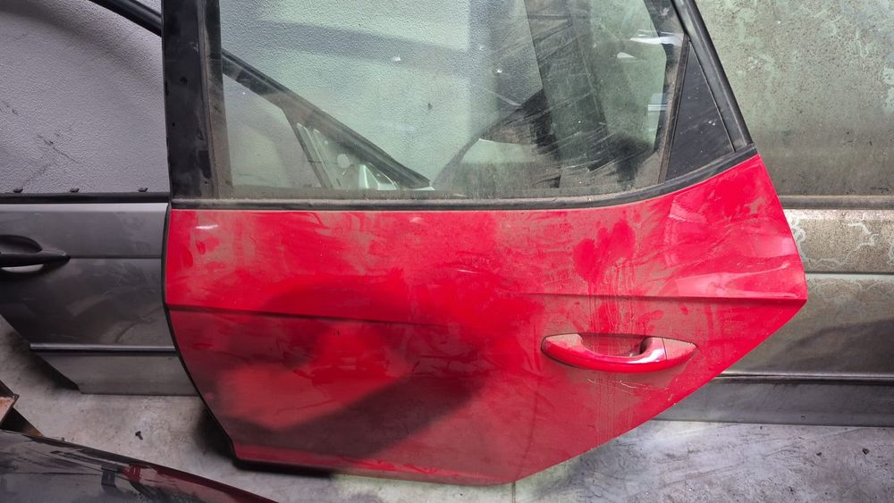Porta tras esquerda seat leon 5f