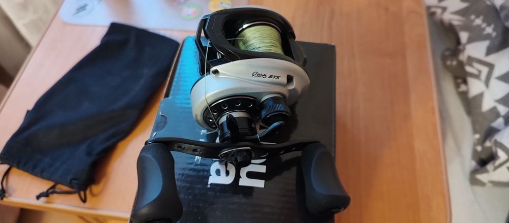 Abu Garcia Revo STX, multiplikator, casting