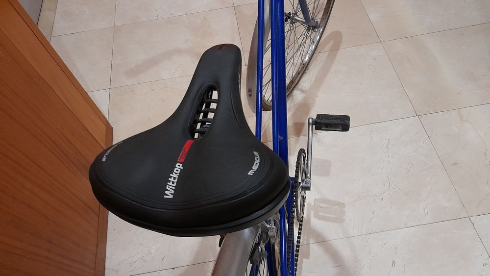 Bicicleta clássica mulher