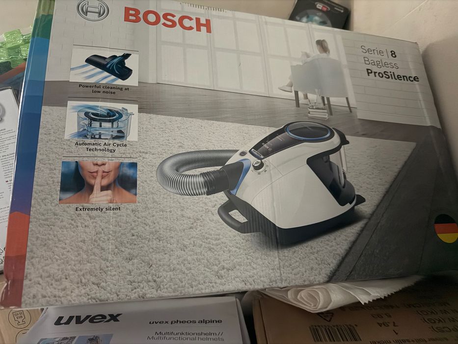 Пилосос Bosch ProSilence Seria 8