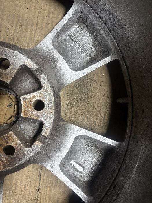 5x114,3 6,5Jx17 ET40 NISSAN felgi aluminiowe Qashqai X-Trail JUKE