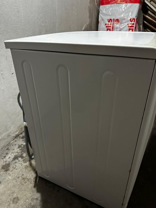 Máquina Lavar Roupa