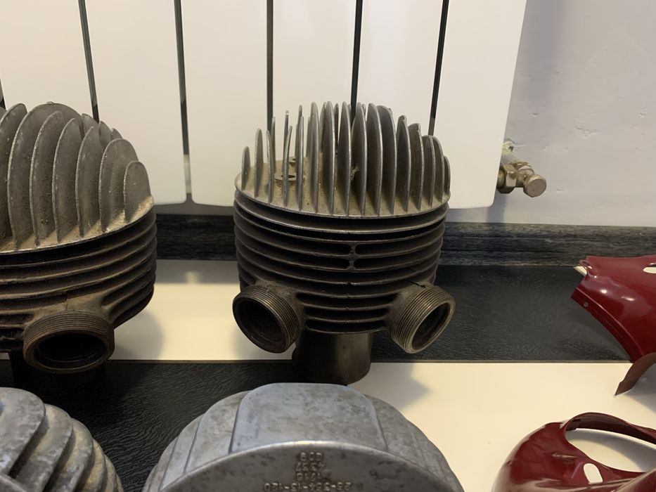 Запчастини до яви 360,є практично все.