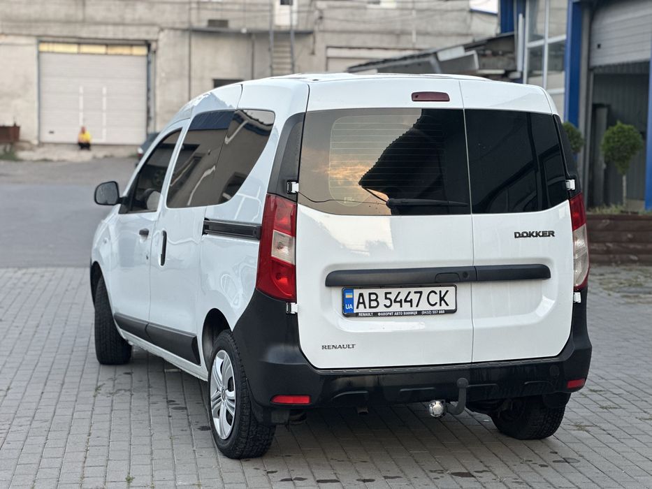 Renault Dokker 2017, 1.5 dCi дизель, 90 к.с., механіка, пасажирська версія.