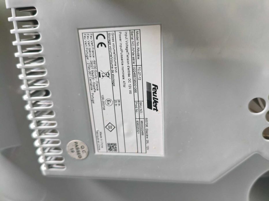 Geleira eletrica 12v 25L