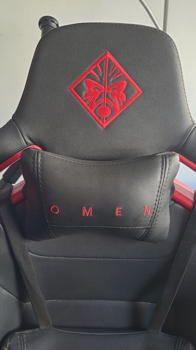 Cadeira Gaming + Mesa