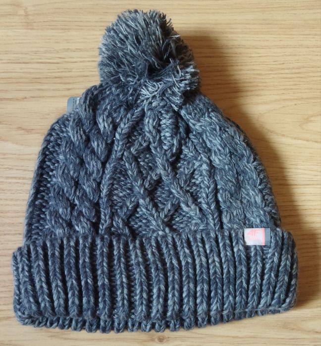 Nowa czapka zimowa 4F