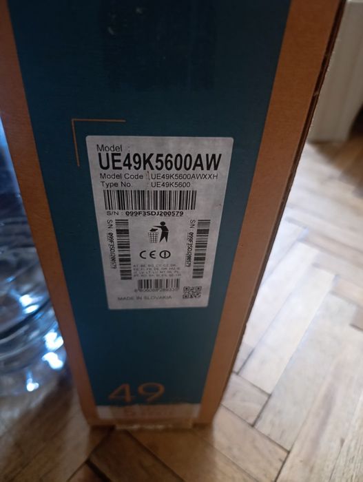 Samsung ue49k5600 телевізор