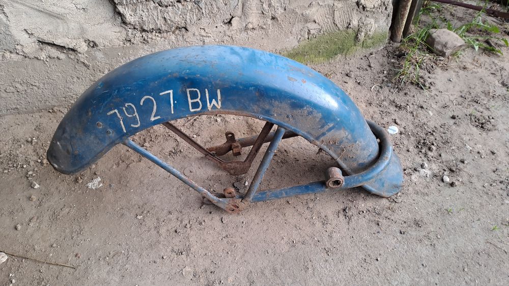 Błotnik wahacz Shl m11 wsk wfm