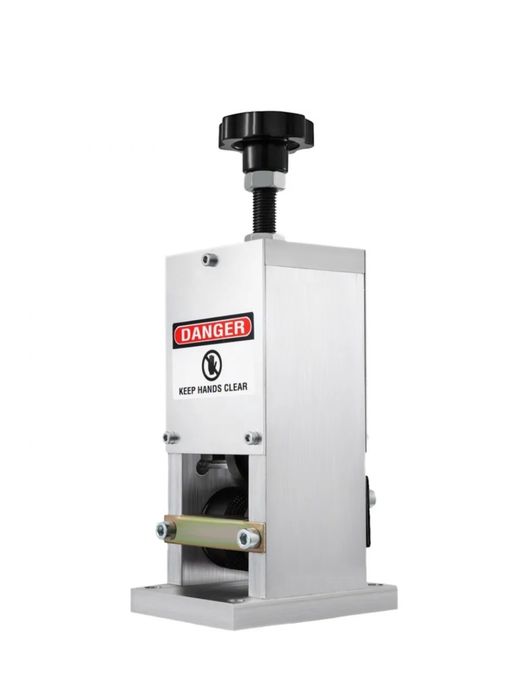 Máquina descarnar fio