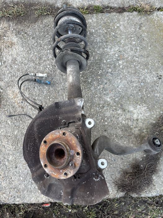 Zawieszenie zwrotnica prawy przód lewy przód komplet