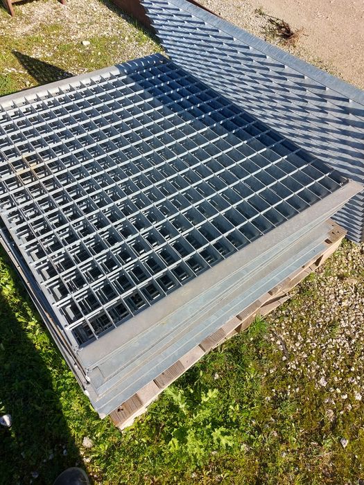 Grelhas metalicas galvanizadas