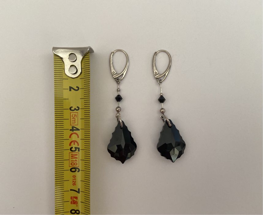 Srebrne kolczyki Swarovski z czarnym kryształem