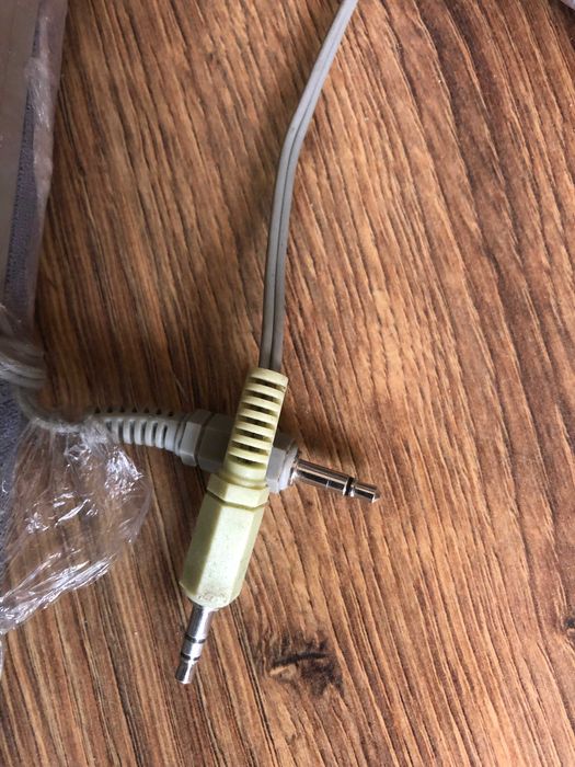 Активні стереоколонки SONY 2шт. Габарити 13х8х25см.