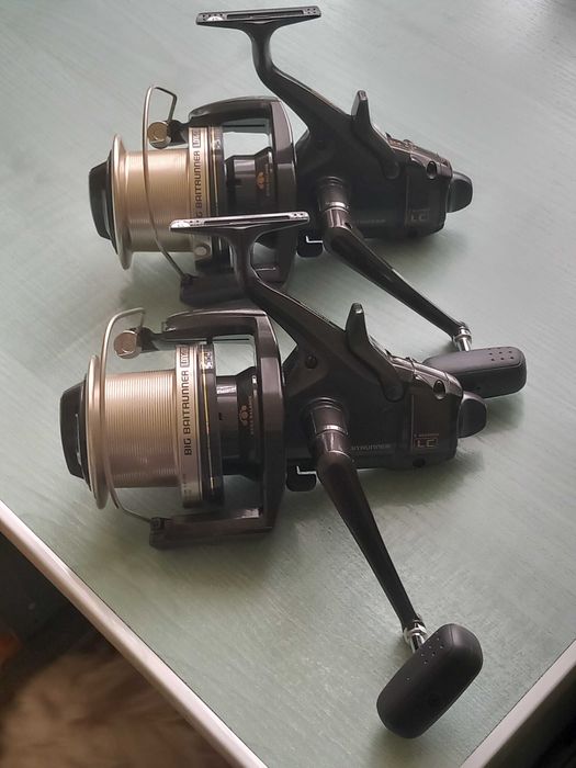 kołowrotek Shimano Big Baitrunner LC 2 sztuki