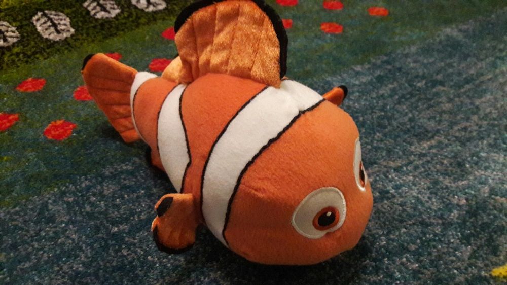 Немо іграшка. Немо