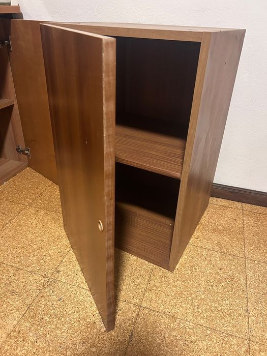 Móveis de arrumação