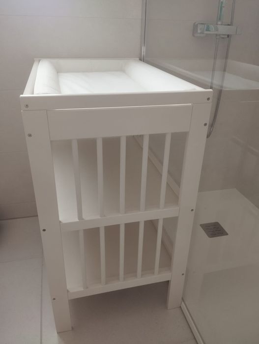 Trocador/ muda fraldas ikea