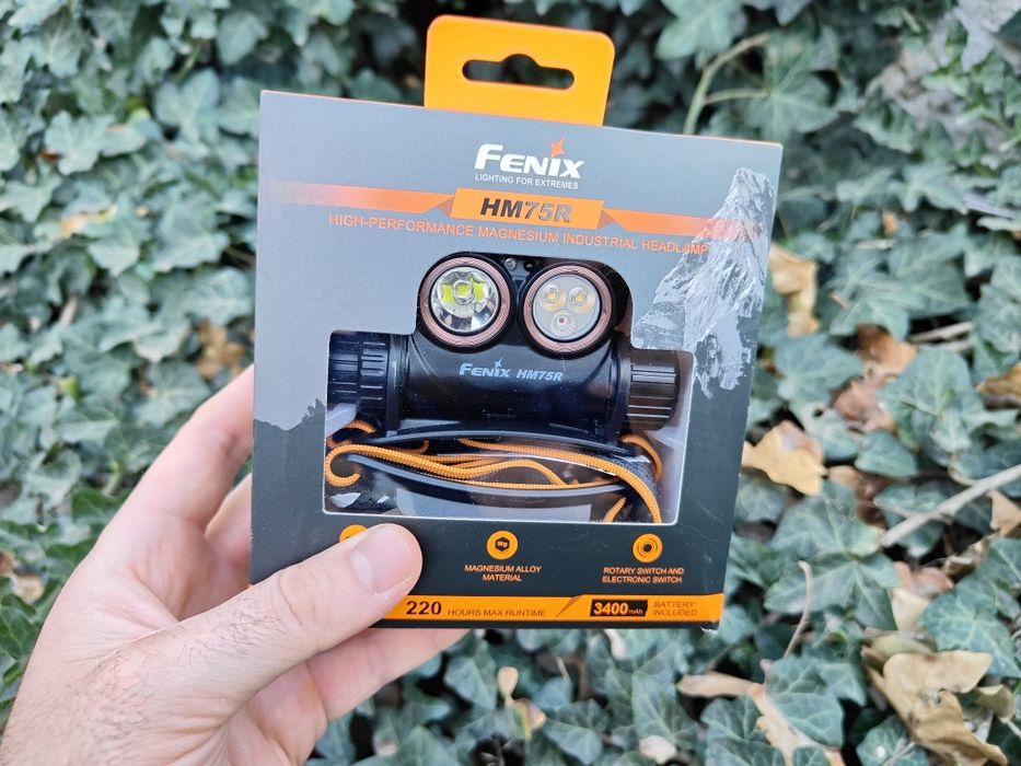 Флагманський налобний ліхтар Fenix HM75R Wizard C2 Pro