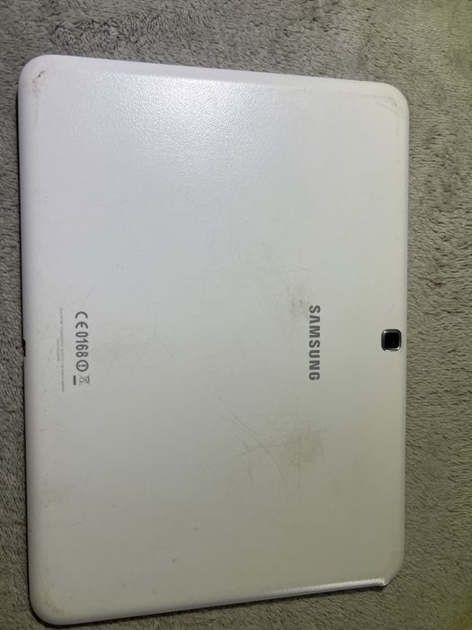 Samsung Galaxy Tab 4 10.1 (SM-T530)
