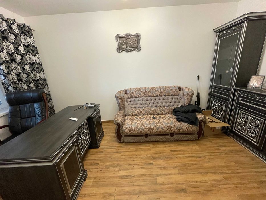 Будинок біля озера в Осокорках — комфорт, простір, гармонія з природою