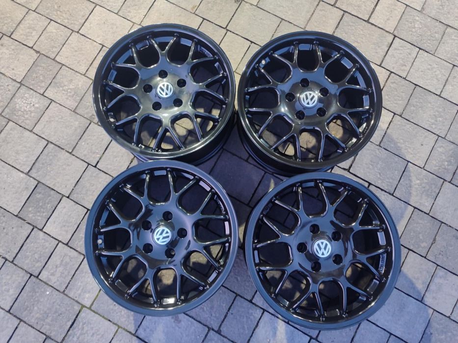 Felgi aluminiowe R16 5x112 Audi VW Mercedes Skoda 7.5J ET 35