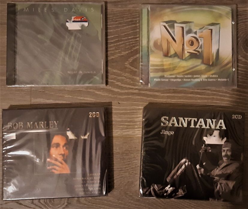 Lote CD BB King, Cash, Elton John, Metallica, Pink Floyd, U2, etc