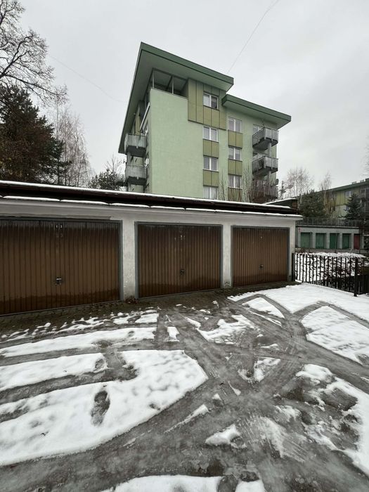 Garaż na wynajem Mackiewicza 17A
