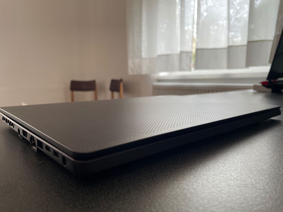 ASUS ROG Zephyrus G15  rtx3070 2k+  24озу. Ryzen 9