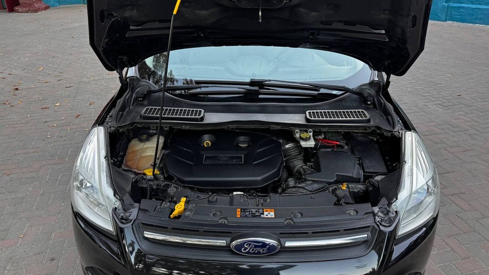 Продам  Ford escape