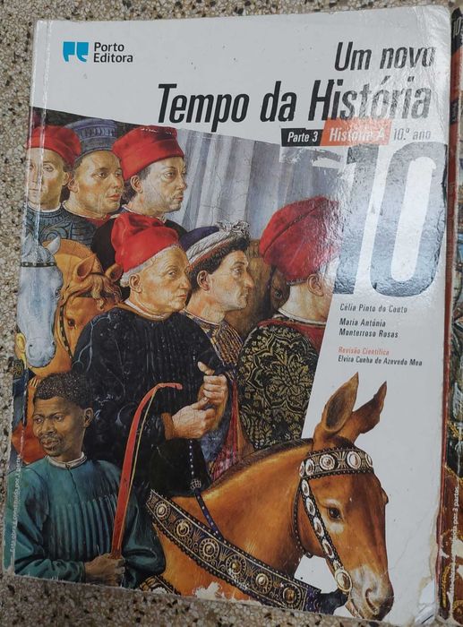 Manuais Um Novo Tempo da História 10º ano