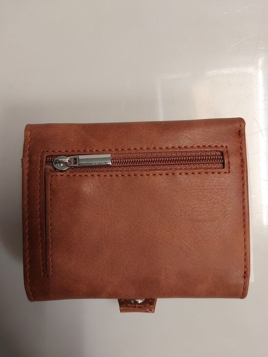 Portfel Kjenius z ochroną RFID