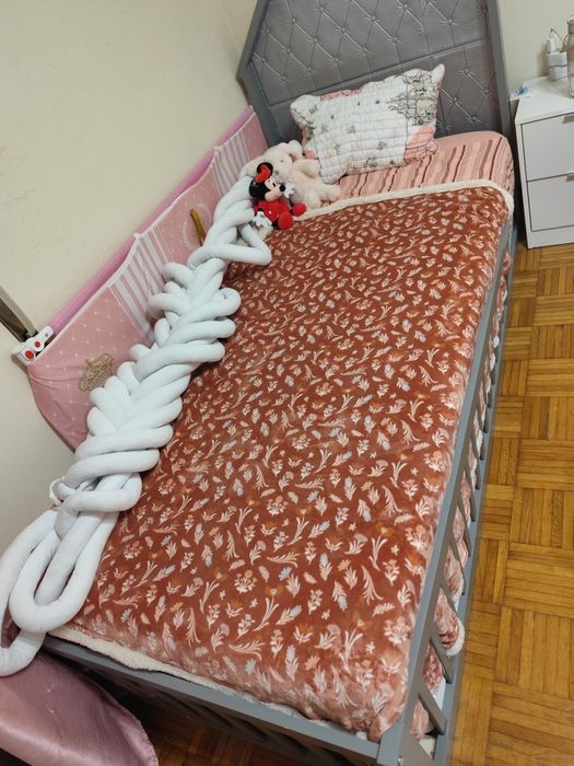 Cama Montessori 190*90 com dois colchões, 190*90 e 180*80