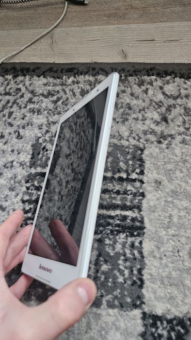 Tablet lenovo sprawny